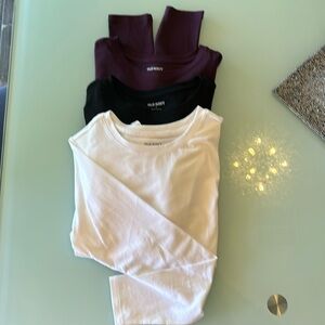 OLD NAVY 3-PACK LONG SLEEVE TEES
